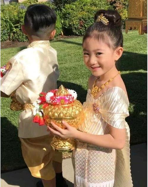 甜馨奥莉爆料视频,揭秘童星背后的成长故事  第3张